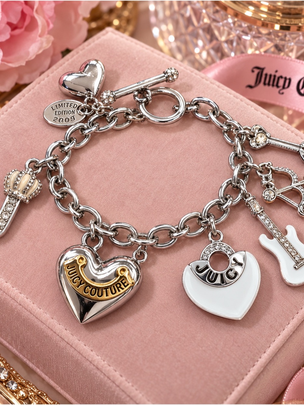 Limited Edition 2009 Juicy Couture Chunky Chain Bracelet with Charms 7” Toggle